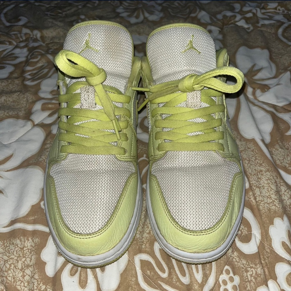2021 WMNS Air Jordan 1 Low “Limelight”